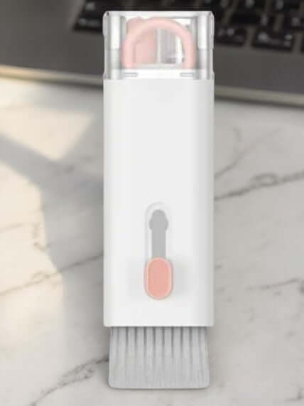 7-in-1 Ultimate Gadget Cleaning Kit – طقم تنظيف الأجهزة