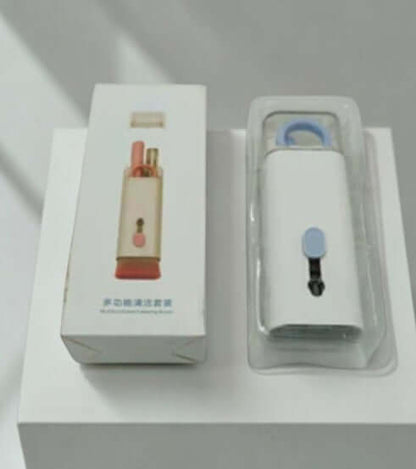 7-in-1 Ultimate Gadget Cleaning Kit – طقم تنظيف الأجهزة